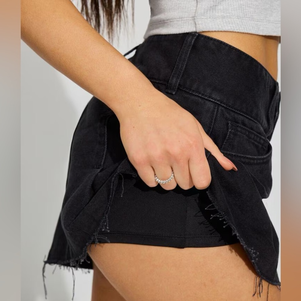 Garage Denim Micro Skort in Coal Black - Size XS - Picture 6 of 14